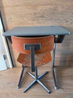 Vintage bureau met stoel, Ophalen, Gebruikt
