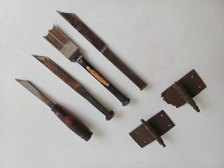 Beitels, scharnierbeitels, knierenbeitels, Antiek en Kunst, Antiek | Gereedschap en Instrumenten, Ophalen of Verzenden