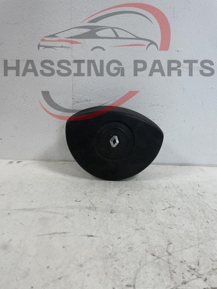 renault clio ll stuur airbag 8200677492, Auto-onderdelen, Dashboard en Schakelaars, Renault, Gebruikt, Ophalen of Verzenden