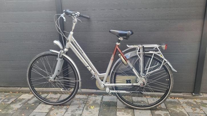 GAZELLE Chamonix Damesfiets 7 Versnellingen 28 inch, Fietsen en Brommers, Fietsen | Dames | Damesfietsen, Gebruikt, Gazelle, Versnellingen