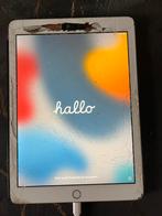 iPad 2018 (A1893) - Scherm met barsten. Wel werkzaam., Computers en Software, Apple iPads, Rose Goud, Gebruikt, 32 GB, Apple iPad