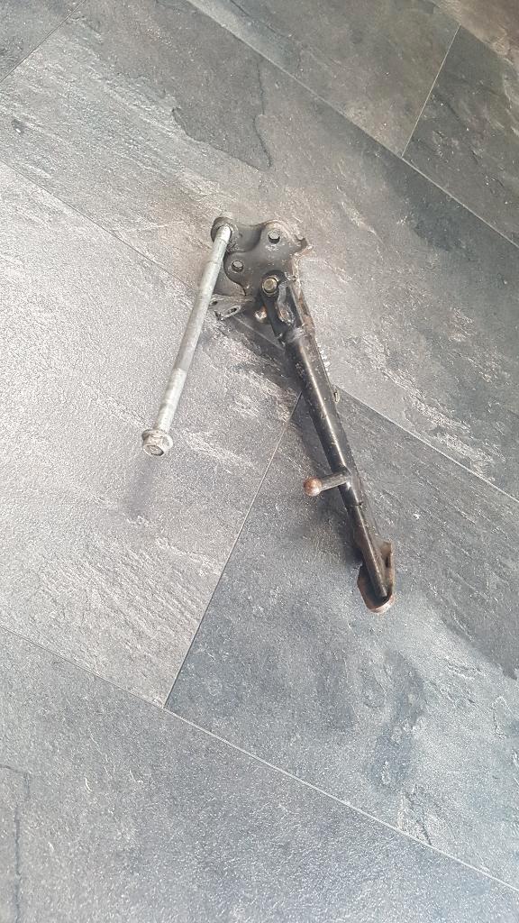 Suzuki GSX-R 750 zijstandaard / kickstand – origineel, Motoren, Tuning en Styling, Ophalen of Verzenden