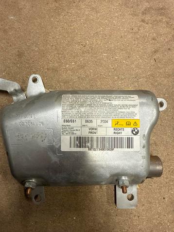Airbag BMW E60/E61 Rechts Voor beschikbaar voor biedingen
