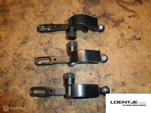 raamscharnier BMW 02-serie 1502 1602 1802 2002 ti tii etc, Auto-onderdelen, Klein materiaal, BMW, Gebruikt, Ophalen of Verzenden