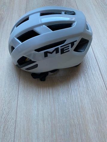 Met Vinci Mips dames helm wit, maat S beschikbaar voor biedingen