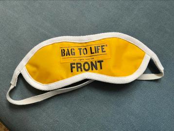 Grappig upcycled slaapmasker van merk Bag to life beschikbaar voor biedingen
