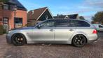 BMW 5-Serie 2.5 I 525 Touring AUT 2005 Grijs  NIEUW STAAT. I, Achterwielaandrijving, 2000 kg, Alcantara, Stationwagon