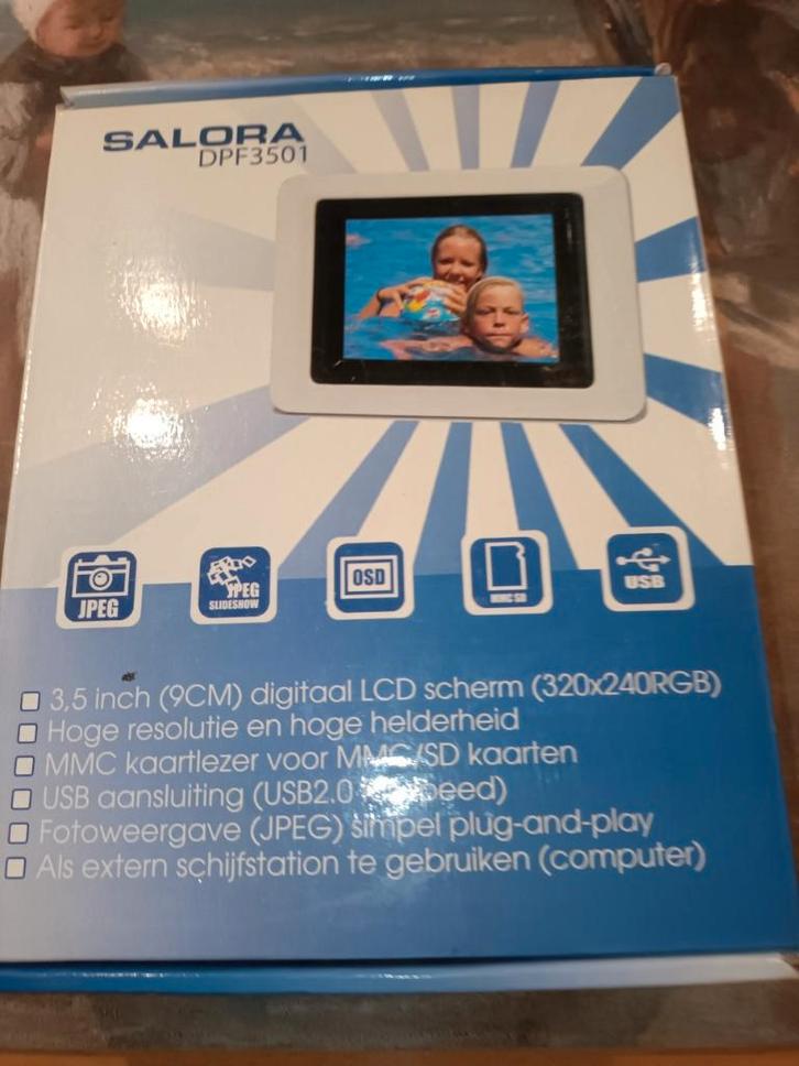 Salora digitale fotolijst, type DPF3501, Audio, Tv en Foto, Fotografie | Fotolijsten, Nieuw, Ophalen of Verzenden