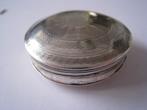 ZILVER - ZILVEREN ANTIEK 19e PEPERMUNT DOOSJE ;  UIT1835., Antiek en Kunst, Verzenden, Zilver