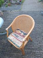 Rieten stoel.  20 euro. Staat in ede., Tuin en Terras, Tuinstoelen, Ophalen of Verzenden, Zo goed als nieuw, Rotan