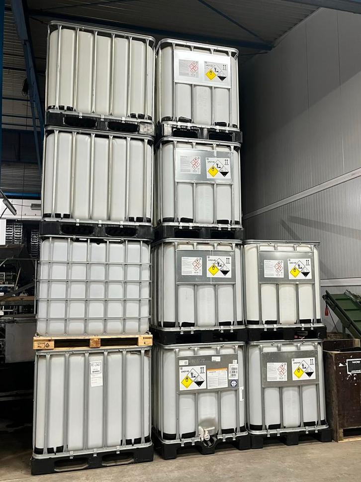 IBC Container 1000L, Tuin en Terras, Regentonnen, Zo goed als nieuw, Kunststof, 150 liter of meer, Met kraantje, Ophalen