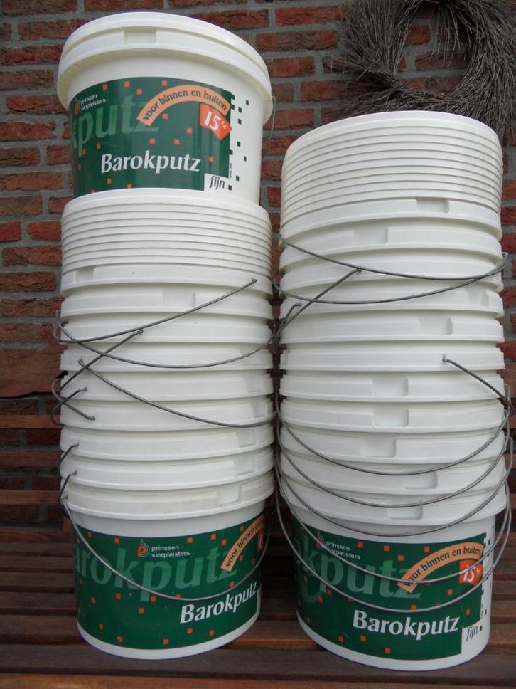 16 kunststof emmers met hengsel en deksel - schoon, Huis en Inrichting, Emmers, Kunststof, Met deksel, Met handgreep, Ophalen of Verzenden