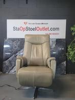 Prominent Relaxstoel Grijswit met kantelfunctie op accu, Minder dan 75 cm, Leer, Ophalen of Verzenden, Zo goed als nieuw