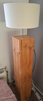 Houten vloerlamp met kap, Ophalen, Gebruikt, Hout, 150 tot 200 cm