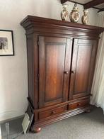 Massief houten kast, Antiek en Kunst, Ophalen of Verzenden