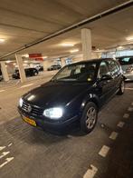 Volkswagen Golf 1.6 77KW 2003 Zwart CRUISE CAMERA CARPLAY, Auto's, Voorwielaandrijving, 1145 kg, 4 cilinders, Zwart