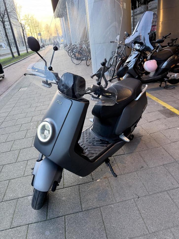 Niu NS1 elektrische scooter, Fietsen en Brommers, Snorfietsen en Snorscooters, Gebruikt, Overige merken, Elektrisch, Ophalen