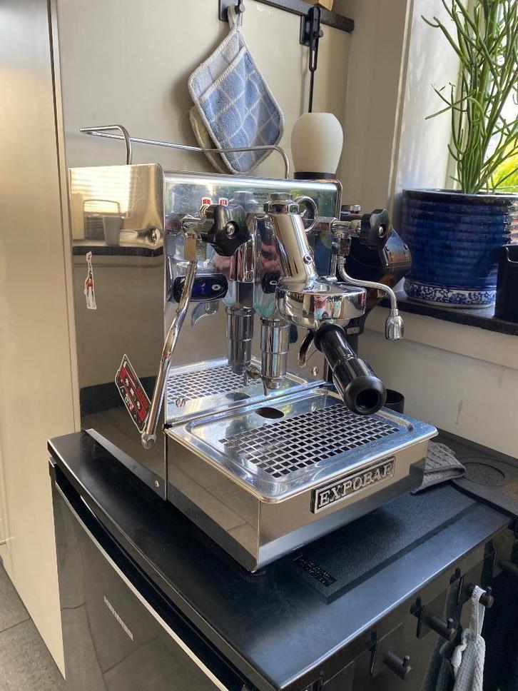 Expobar Brewtus 4 espresso machine, Witgoed en Apparatuur, Koffiezetapparaten, Gebruikt, Gemalen koffie, Koffiebonen, Espresso apparaat