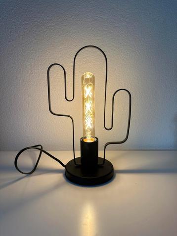 Eglo Cactus Lamp met Amsterdamse Lichtbron beschikbaar voor biedingen