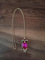 Goudkleurige ketting met hanger met uil met steentjes., Ophalen of Verzenden, Zo goed als nieuw, Goud, Overige materialen