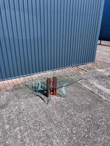 Vintage salontafel glas   beschikbaar voor biedingen