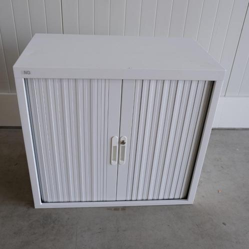 Roldeurkast, 80x45x74cm. Witte ombouw, 1 legbord, RD92, Huis en Inrichting, Kasten | Roldeurkasten en Archiefkasten, Gebruikt