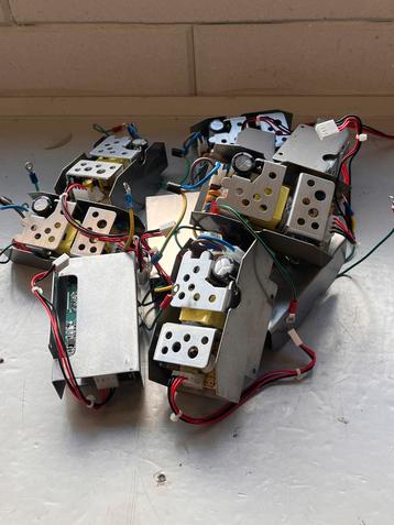 11x 24VDC Voedingen 2A - Getest beschikbaar voor biedingen