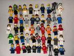 Lego 50 minifiguren verschillende thema’s, Kinderen en Baby's, Speelgoed | Duplo en Lego, Ophalen of Verzenden, Gebruikt, Losse stenen