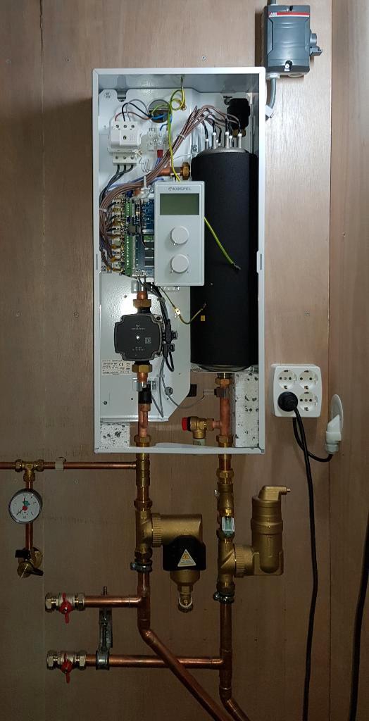 Elektrische CV installatie, Masterwatt Calida Compact, Doe-het-zelf en Verbouw, Verwarming en Radiatoren, Gebruikt, Cv-ketel of Combi-ketel