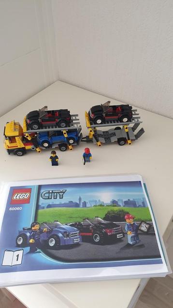 Lego auto trailer 60060 met extra auto  beschikbaar voor biedingen