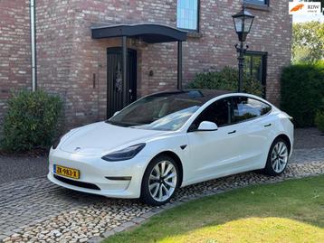 Tesla Model 3 Long Range AWD 75 kWh Dual motor Acc Boost beschikbaar voor biedingen