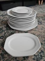 Wit serviesgoed, Huis en Inrichting, Keuken | Servies, Ophalen, Gebruikt, Overige stijlen, Bord(en)