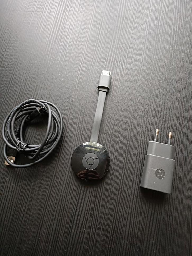 Google Chromecast V2 - zo goed als nieuw!, Audio, Tv en Foto, Mediaspelers, Zo goed als nieuw, Zonder harde schijf, HDMI, Verzenden