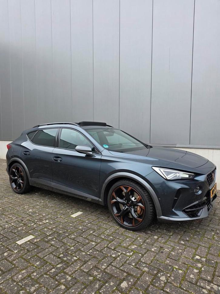 Cupra Formentor 2.0 TSI 310pk 4DRIVE PANO/BREMBO/BEATS/KEYLE, Auto's, Cupra, Particulier, Formentor, 4x4, ABS, Achteruitrijcamera