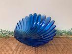 Blauw glazen schaal., Antiek en Kunst, Antiek | Glas en Kristal, Ophalen of Verzenden