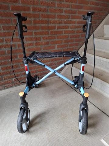 Caremart Litetravel Rollator - nieuw.  beschikbaar voor biedingen