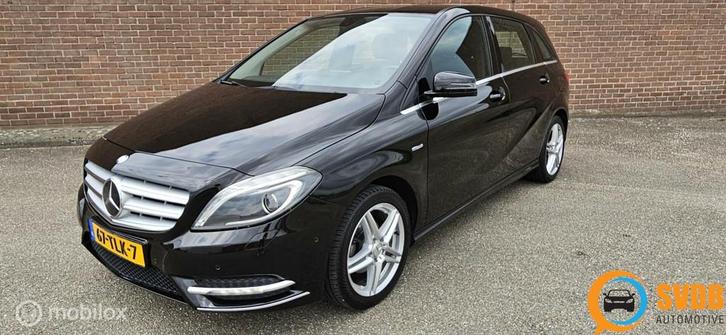 Mercedes B-klasse 180 Ambition led/xenon/navi/pdc/navi/6 bak, Auto's, Mercedes-Benz, Bedrijf, Te koop, B-Klasse, ABS, Airbags