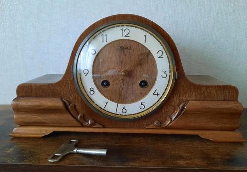 Antieke pendule, schouw/tafelklok van Hermle, Antiek en Kunst, Antiek | Klokken, Ophalen
