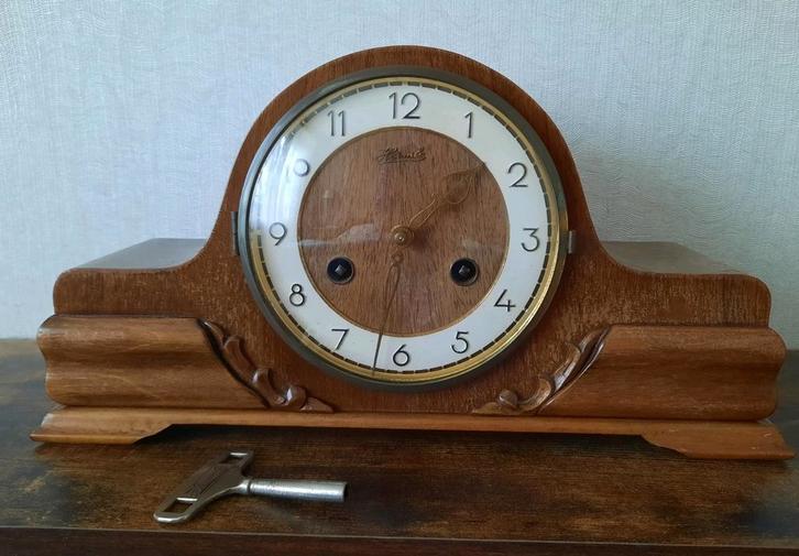 Antieke pendule, schouw/tafelklok van Hermle, Antiek en Kunst, Antiek | Klokken, Ophalen