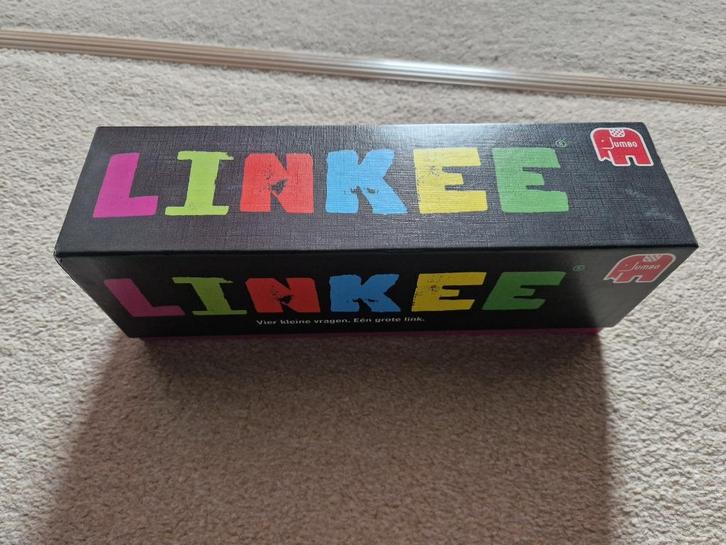 Linkee, Hobby en Vrije tijd, Gezelschapsspellen | Kaartspellen, Zo goed als nieuw, Een of twee spelers, Drie of vier spelers, Vijf spelers of meer