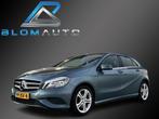Mercedes A-klasse 180 NL AUTO NAVI+SPORTSTOELEN+17INCH, Auto's, Voorwielaandrijving, Gebruikt, 4 cilinders, Blauw
