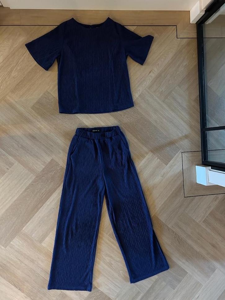 Z.g.a.n. Co-ord set van Guts & Gusto, shirt + wijde broek XS, Kleding | Dames, Jasjes, Kostuums en Pakken, Zo goed als nieuw, Kostuum of Pak
