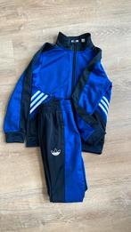 Adidas trainingspak maat 128, Kinderen en Baby's, Kinderkleding | Maat 128, Jongen of Meisje, Ophalen of Verzenden, Zo goed als nieuw