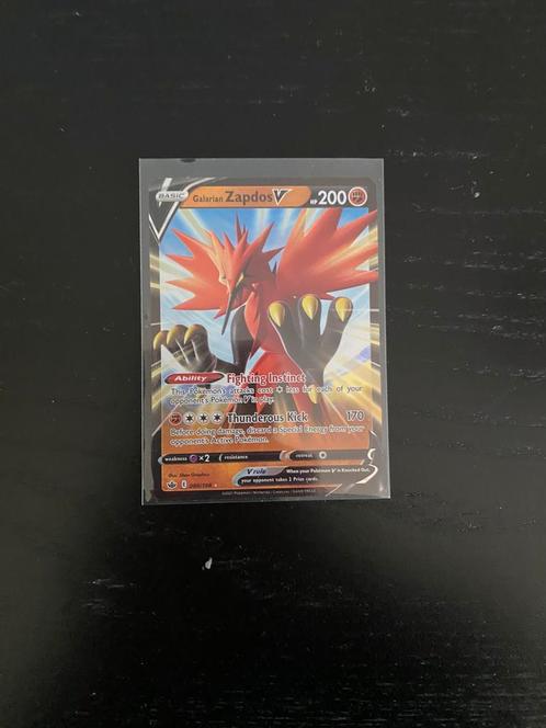 Galarian Zapdos V #080/198 - chilling reign, Hobby en Vrije tijd, Verzamelkaartspellen | Yu-gi-Oh!, Zo goed als nieuw, Losse kaart