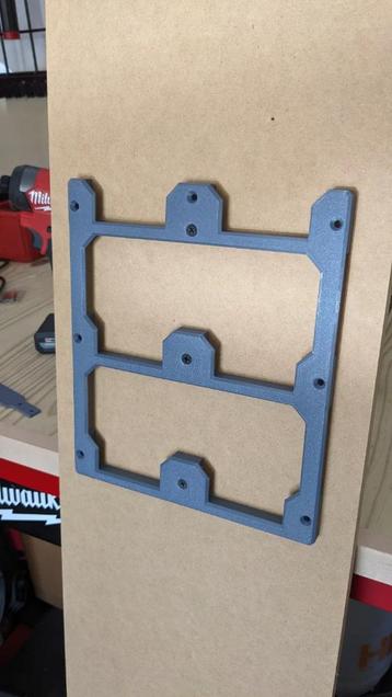 Milwaukee packout ophangsysteem beschikbaar voor biedingen