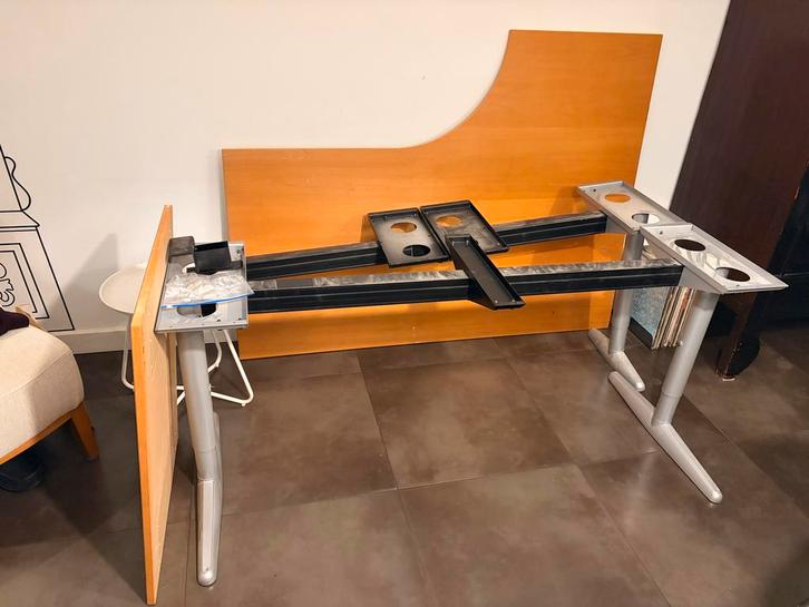 Ikea Bekant Hoekbureau 200x200, Huis en Inrichting, Bureaus, Gebruikt, Bureau, In hoogte verstelbaar, Ophalen