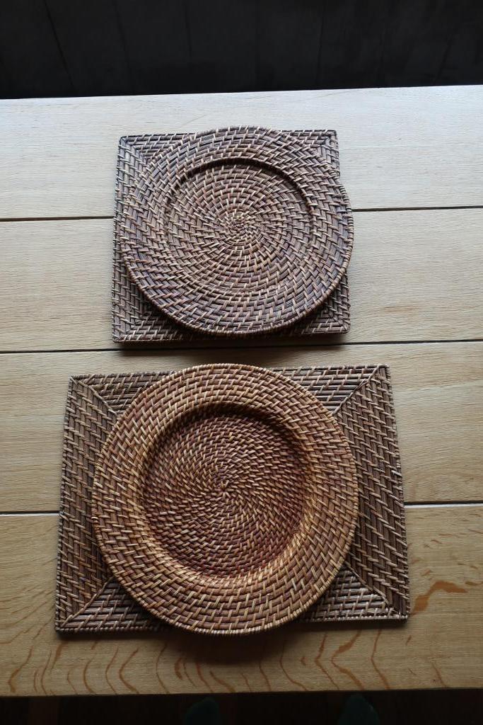 onderborden Onderzetters - riet, Huis en Inrichting, Keuken | Servies, Gebruikt, Bord(en), Overige stijlen, Porselein, Ophalen of Verzenden