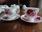 Vintage Rozen Kopjes van Queen Anne (bone China), Ophalen of Verzenden, Zo goed als nieuw, Overige stijlen, Kop(pen) en/of Schotel(s)
