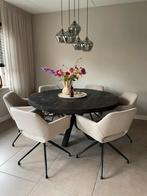 Eettafel zwart met 6 beige stoelen, Huis en Inrichting, Tafels | Eettafels, Ophalen, Zo goed als nieuw, Rond, 100 tot 150 cm