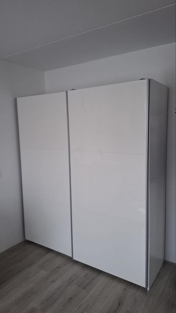 Schuifdeur kast, Huis en Inrichting, Kasten | Kledingkasten, Zo goed als nieuw, 200 cm of meer, 100 tot 150 cm, 50 tot 75 cm, Met plank(en)